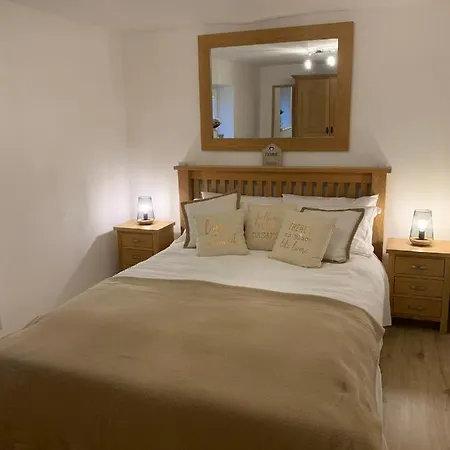 Apartmant U Bukove Hory דירה Vernerice